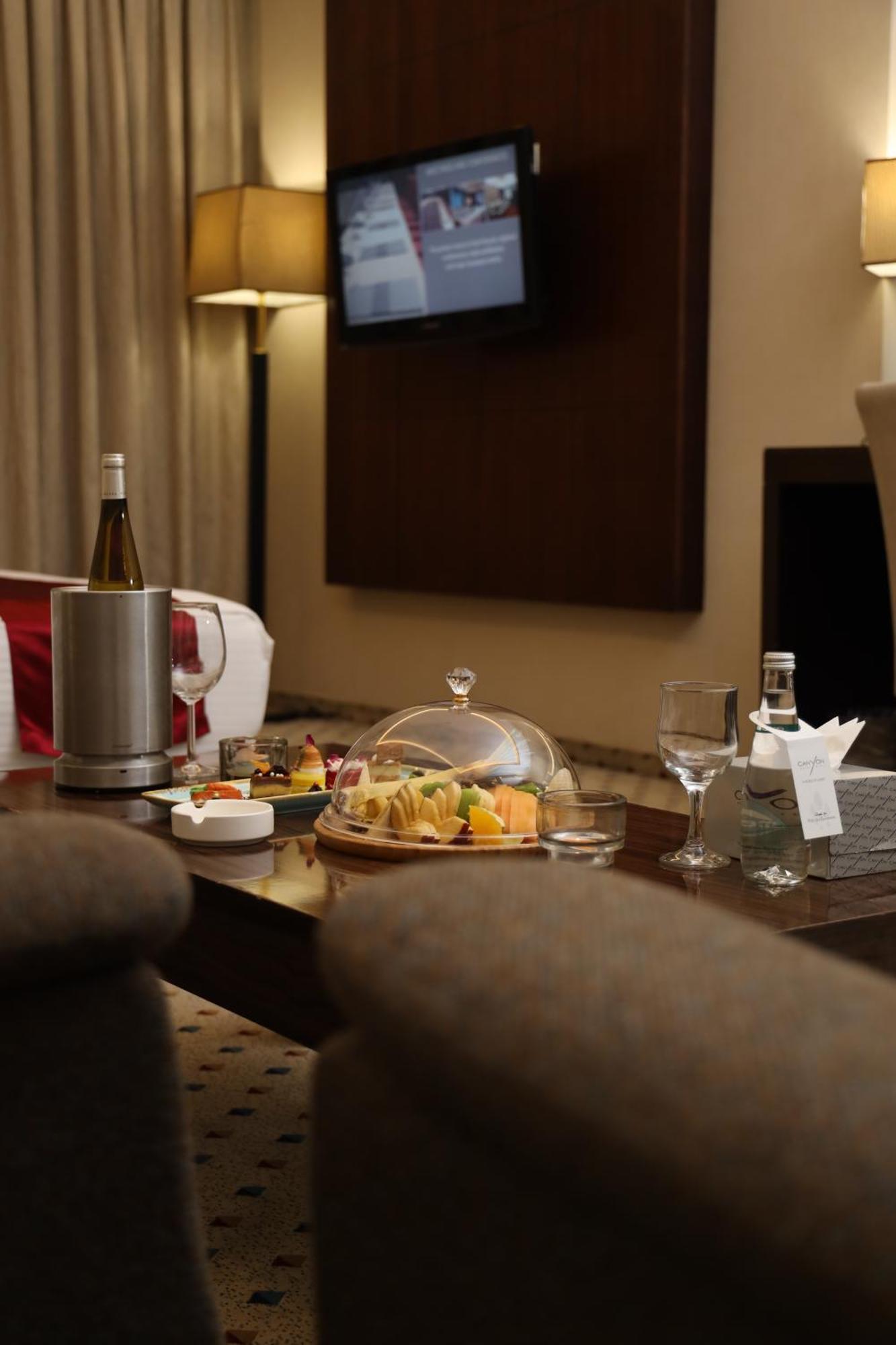 Canyon Hotel Erbil Esterno foto