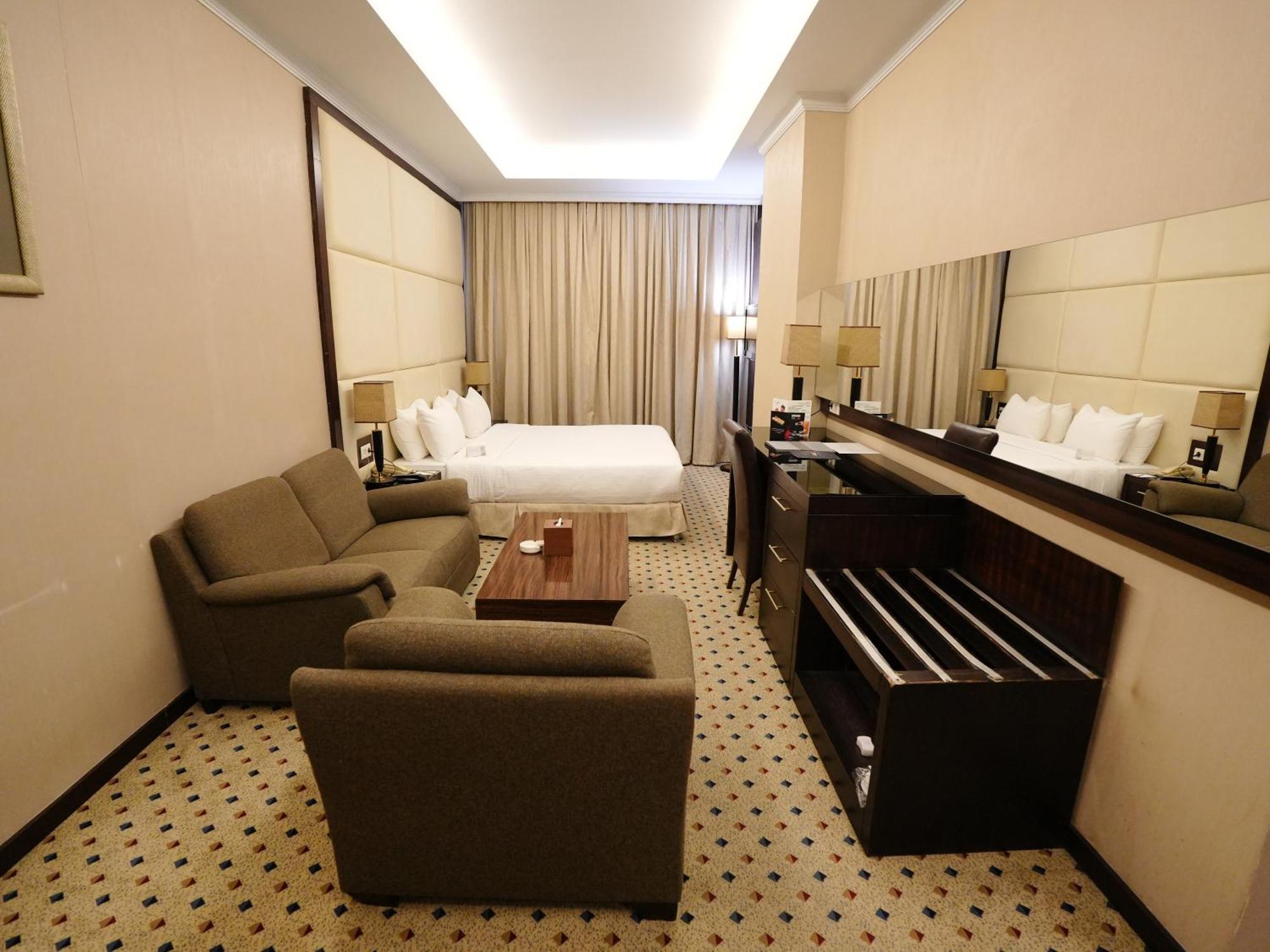 Canyon Hotel Erbil Esterno foto