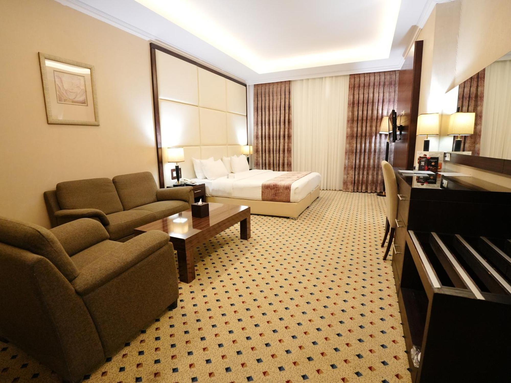 Canyon Hotel Erbil Esterno foto